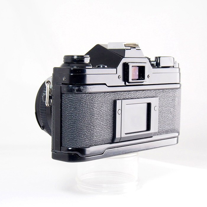 キヤノン AE-1 + FD50/1.8SC