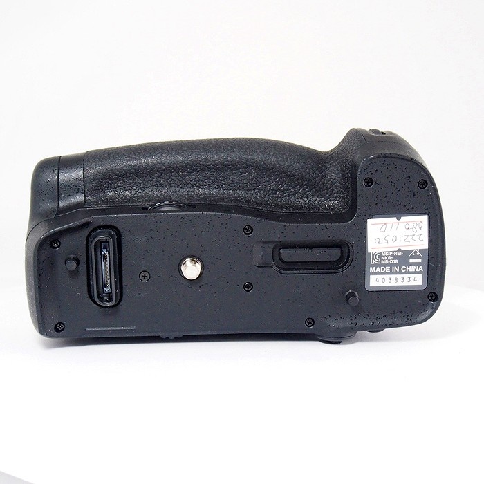 ニコン MB-D18 マルチパワーバツテリーパツク