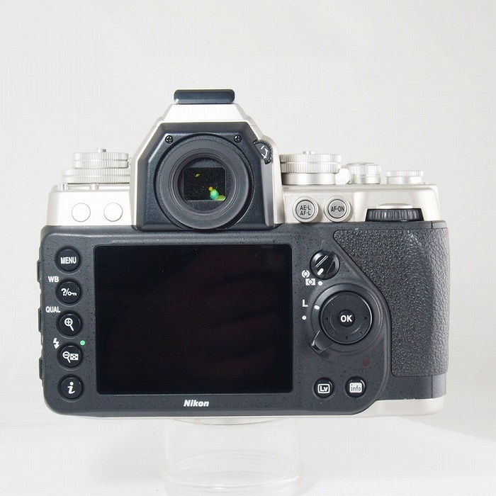 ニコン Df シルバー