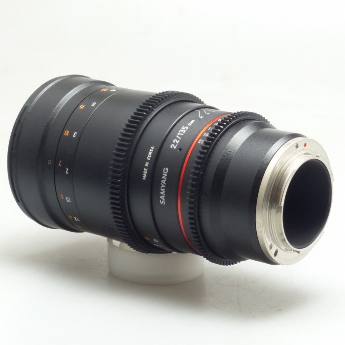 SAMYANG 135/T2.2 VDSLR ED UMC ソニーE