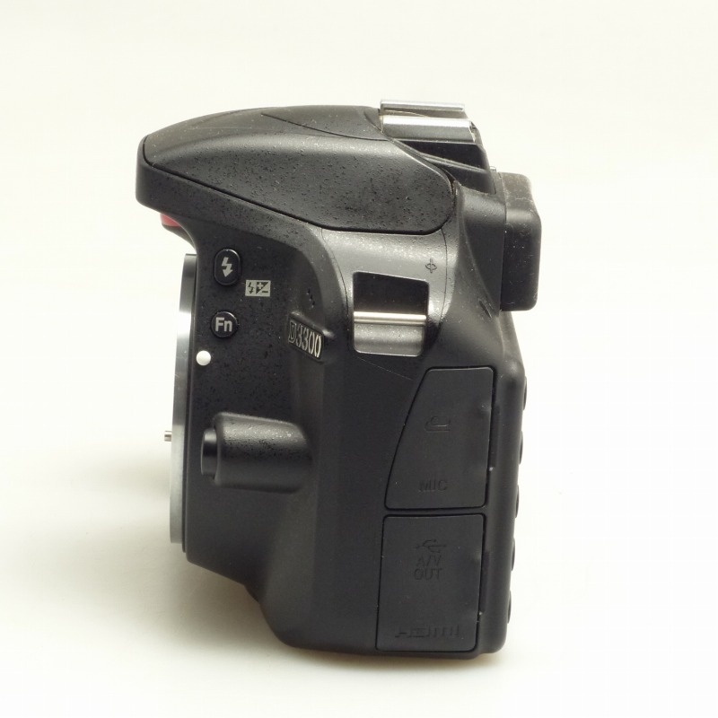 ニコン D3300