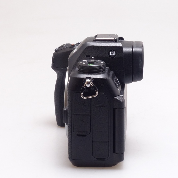 ニコン Z6III ボディ