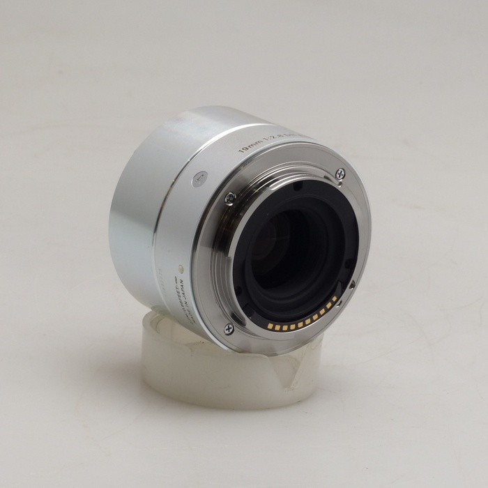 シグマ 19/2.8 DN シルバー ソニーE