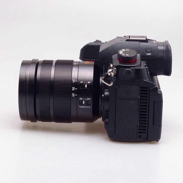 パナソニック DC-GH7+12-60/2.8-4