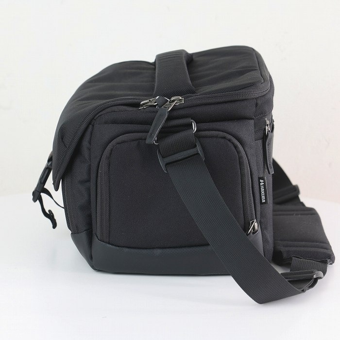 ハクバ GW-PRO RED ショルダーバッグ ライトM