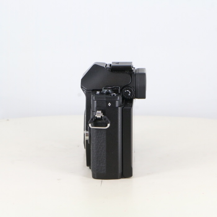 オリンパス OM-D E-M10 MARK IV(4) ボディ ブラック
