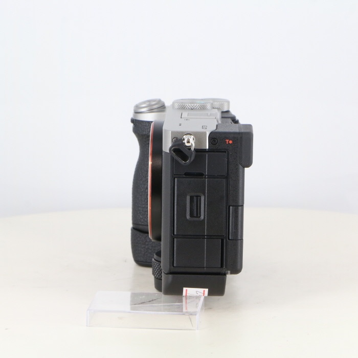 ソニー α7CR (ILCE-7CR) ボディ シルバー+GP-X2