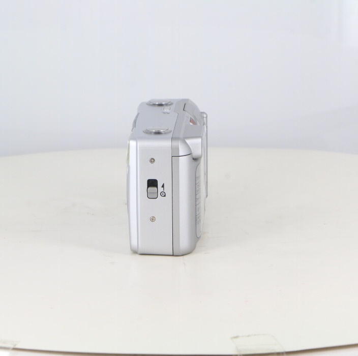 フジフイルム Silvi F2.8