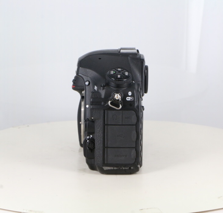 ニコン D850 ボデイ