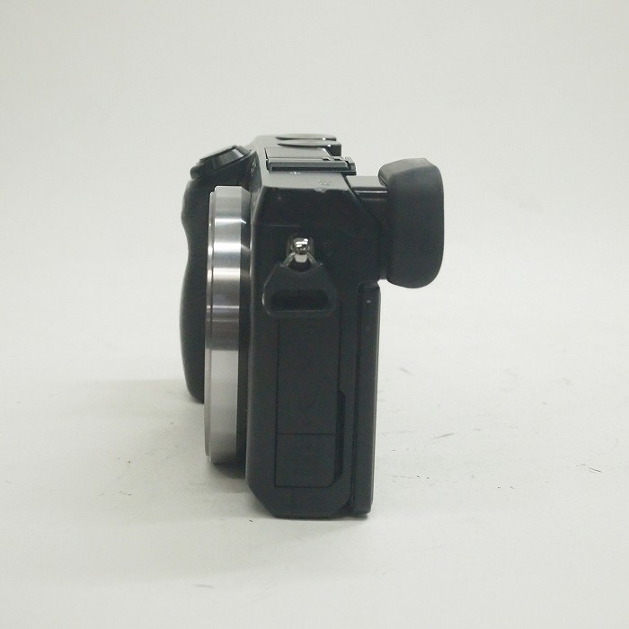 ソニー NEX-7 ボデイ