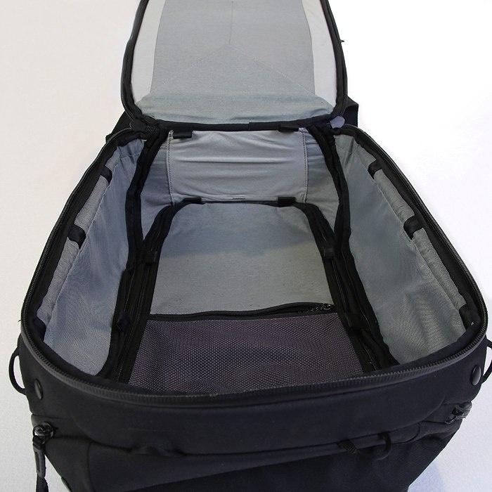 ピークデザイン トラベルバックパック45L ブラック