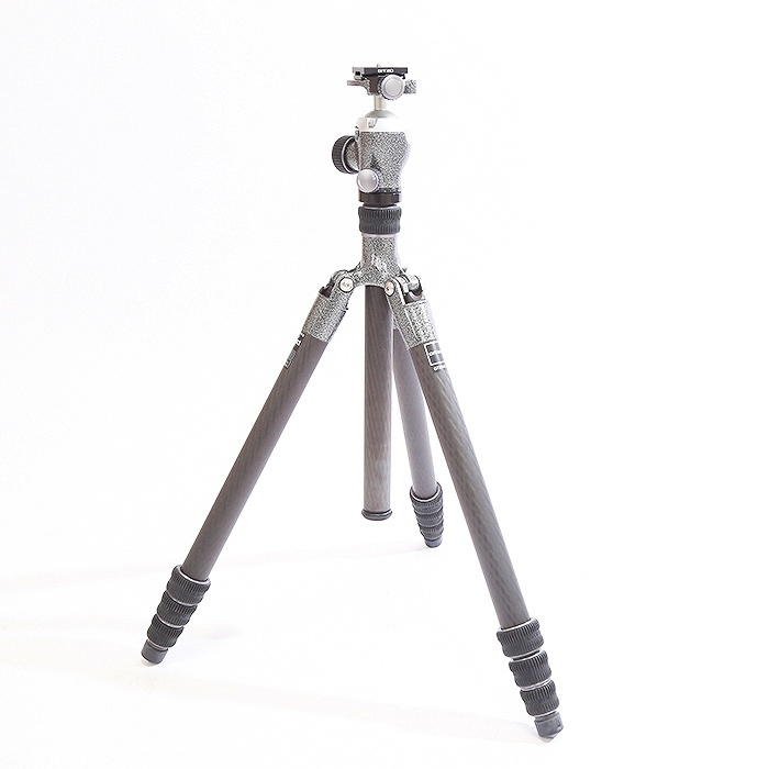 ジッツオ GK2545T-82QD トラベラー三脚+雲台キット