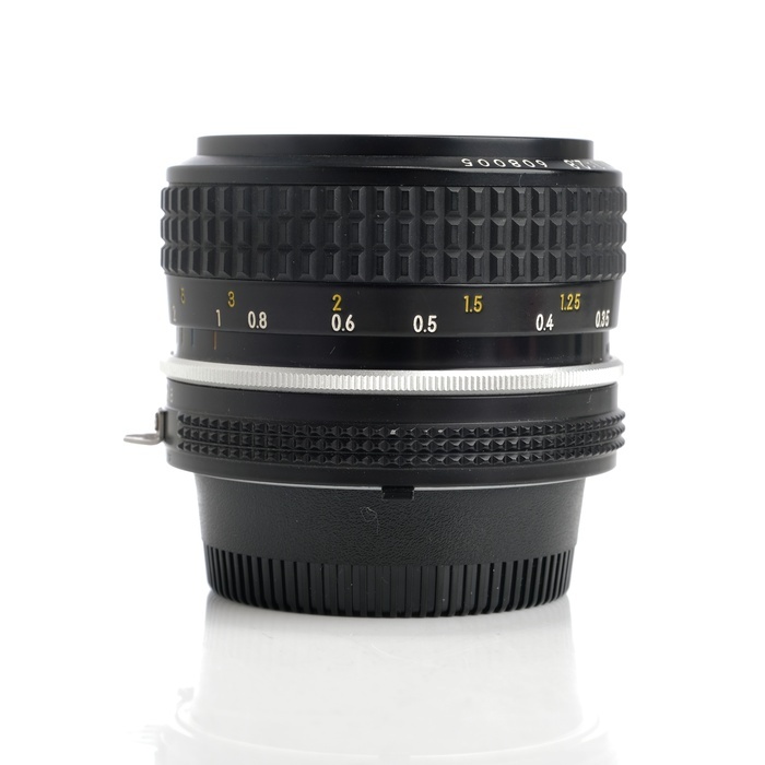 ニコン Ai-s 28/2.8