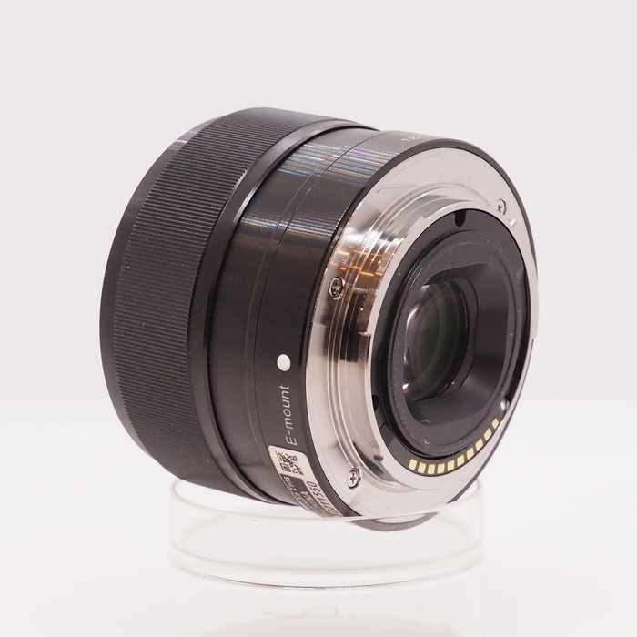 ソニー E35/F1.8 OSS