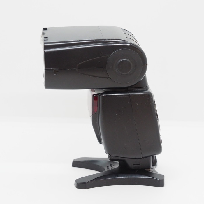 ニコン SB-700 スピードライト