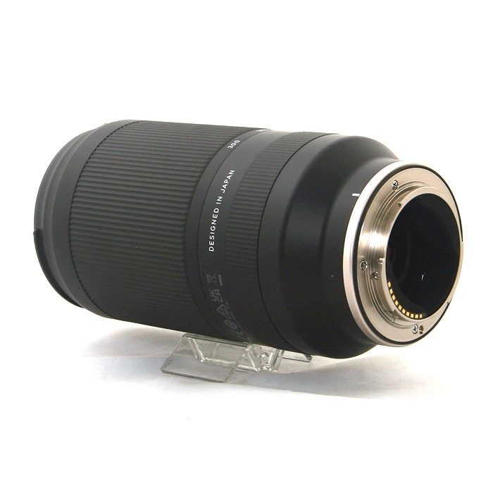 タムロン 70-300/F4.5-6.3 DI3 RXD A047SF