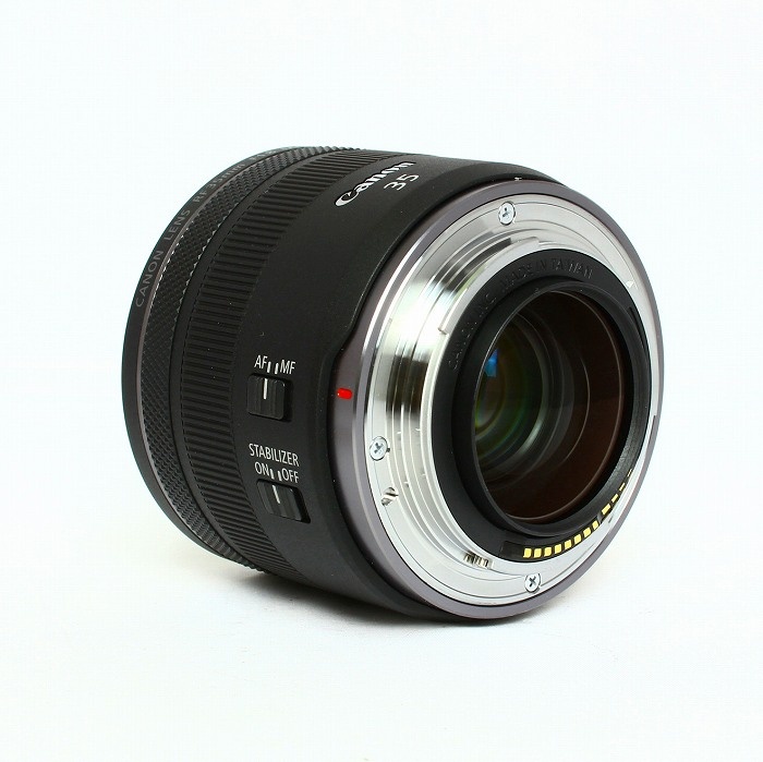 キヤノン RF35/F1.8 マクロ IS STM