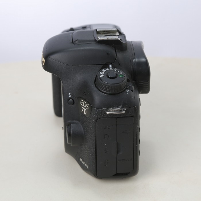 キヤノン EOS 7D MARK2 ボデイ