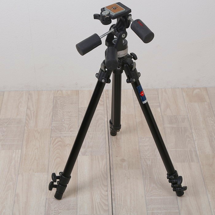 マンフロット 190B 三脚+141RC 雲台