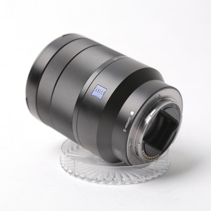 ソニー VARIO-TESSAR T*FE24-70/F4 ZA OSS