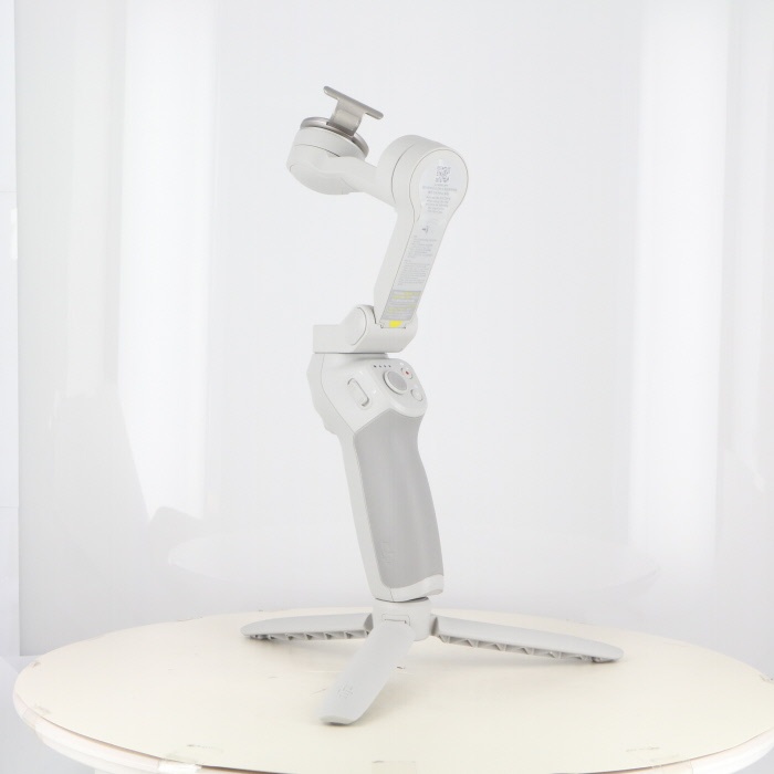 DJI OM4 スマートフオンヨウジンバル