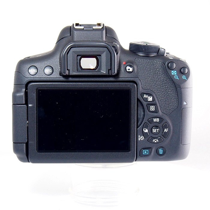 キヤノン EOS KISS X8I ボデイ