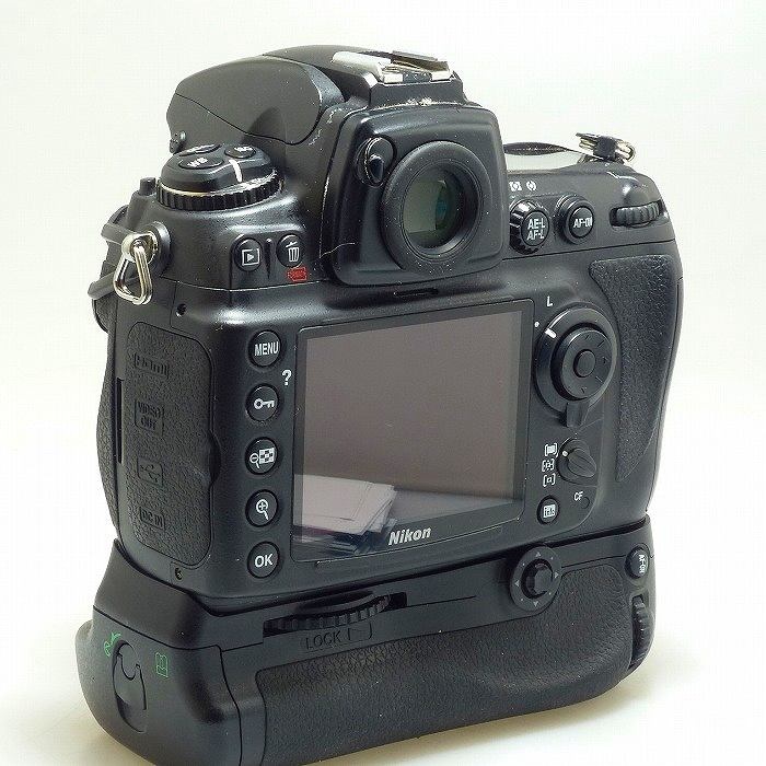 ニコン D700 +MB-D10
