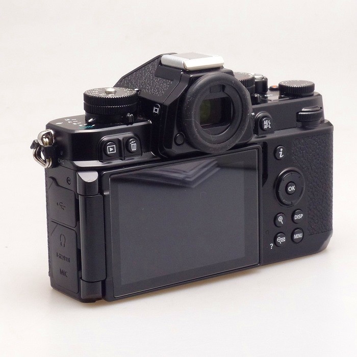 ニコン Zf ボデイ ブラツク