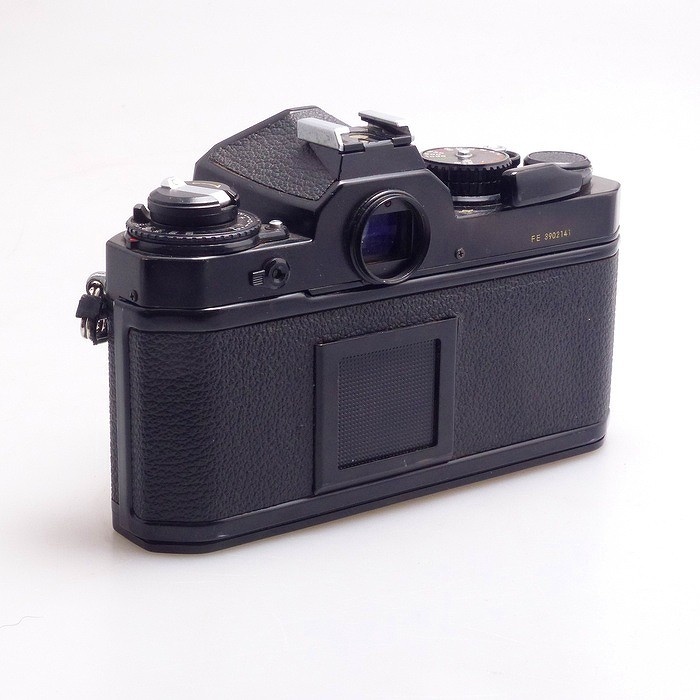 ニコン FE (ブラック)