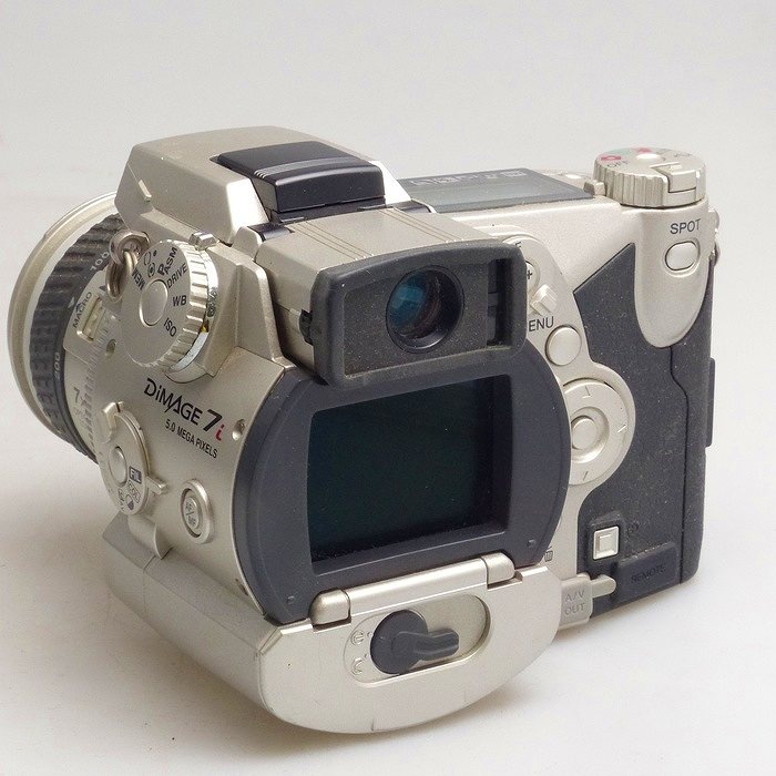 ミノルタ DiMAGE 7i