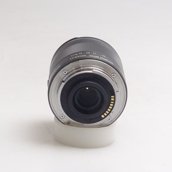 キヤノン EF-M11-22/F4-5.6 IS STM