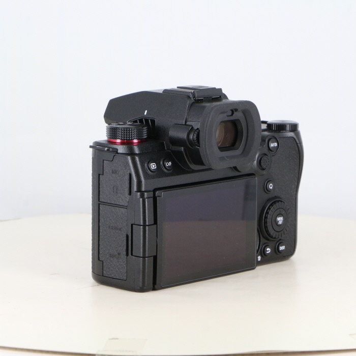 パナソニック LUMIX S5II (DC-S5M2) ボディ