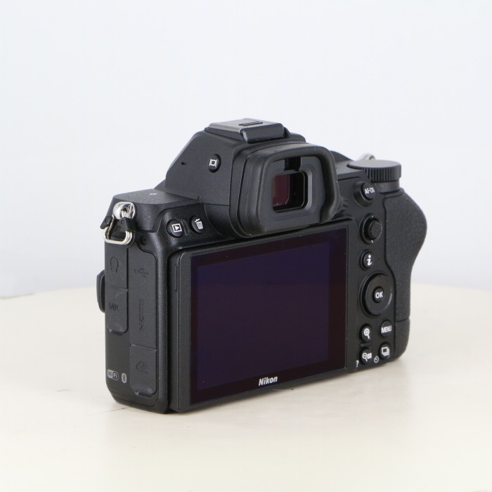 ニコン Z 5 ボディ