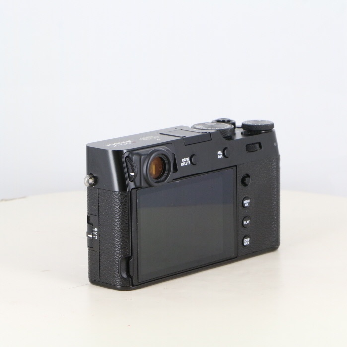 フジフイルム X100V ブラック
