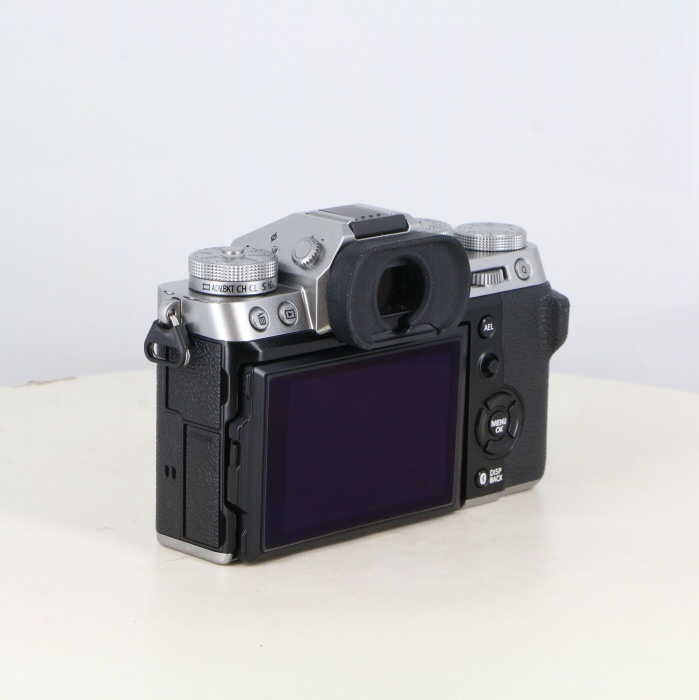 フジフイルム X-T5 ボディ シルバー
