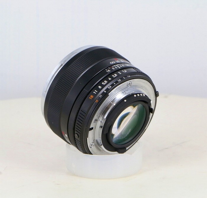 ツアイス プラナー T 50/1.4 ZF.2