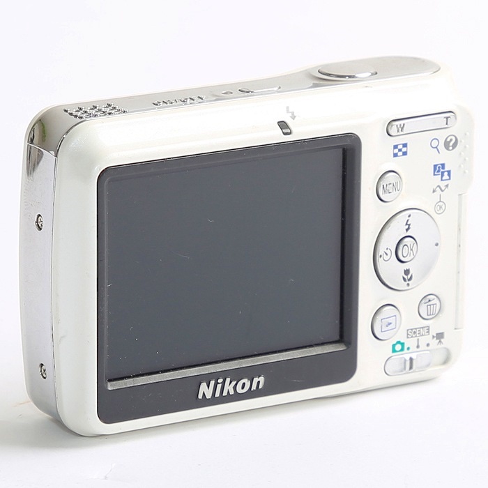ニコン COOLPIX L6 ホワイト