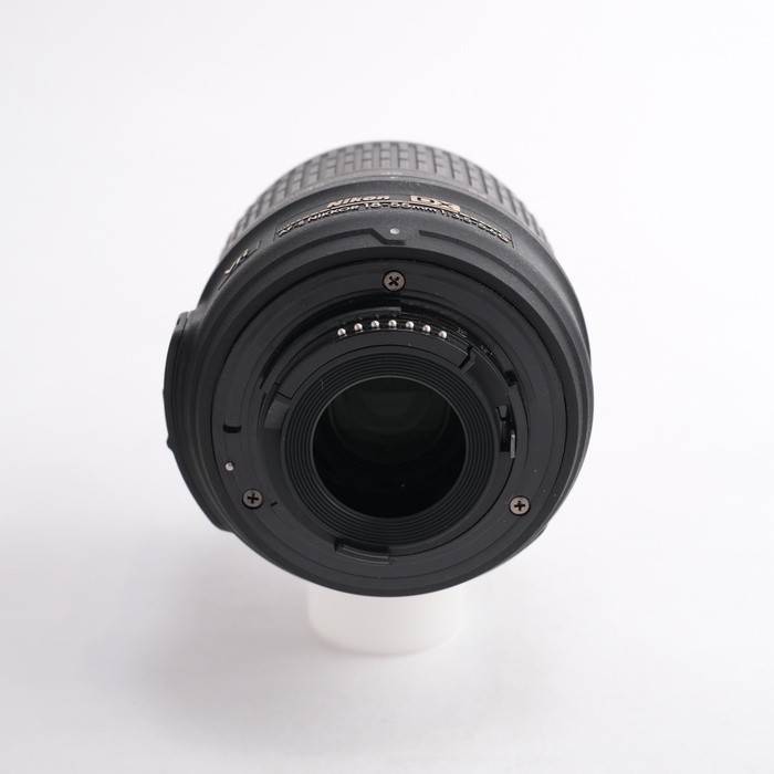 ニコン AF-S DX 18-55/3.5-5.6G VR