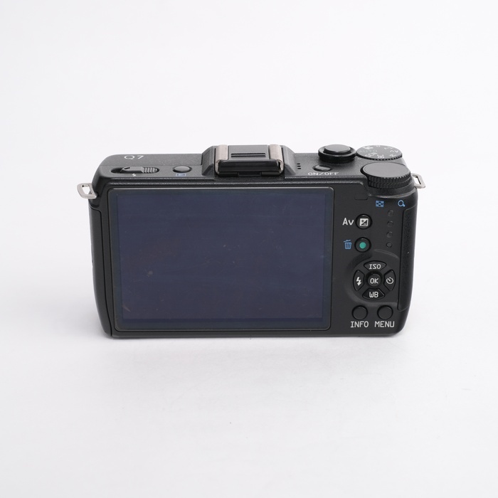 ペンタックス Q7 ボディ ブラック