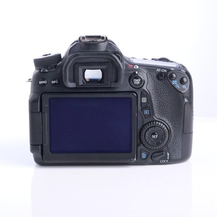 キヤノン EOS 70D ボデイ