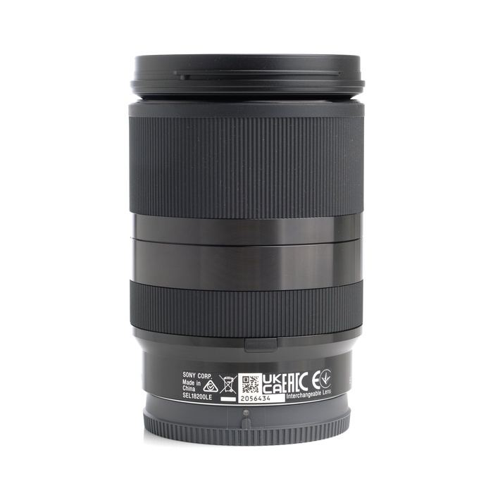 ソニー E18-200/3.5-6.3 OSS LE