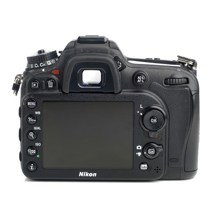 ニコン D7100 ボデイ