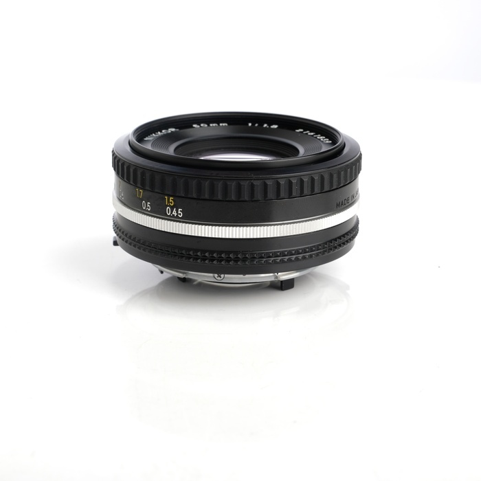 ニコン Ai-s 50/1.8