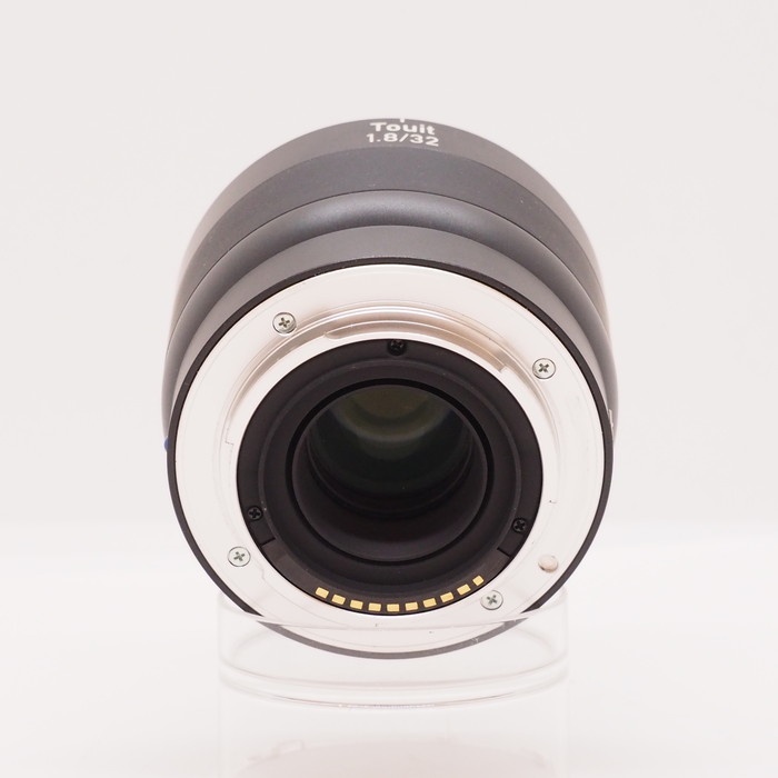 ツアイス Touit 32/1.8 Eマウント