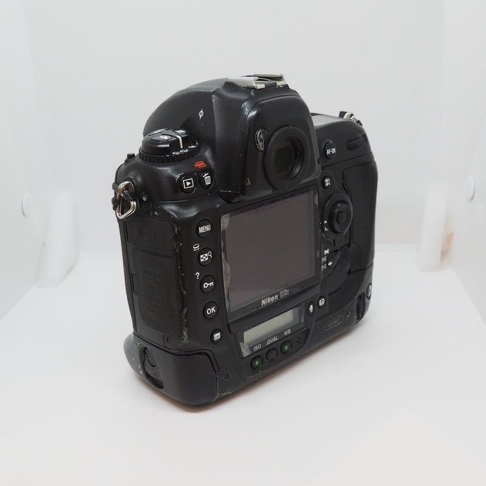 ニコン D3s
