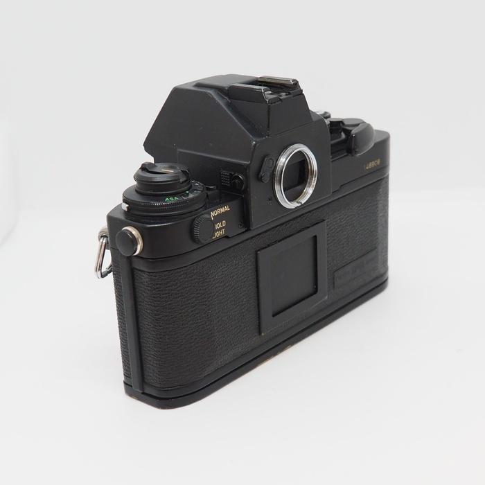 キヤノン New F-1 AE