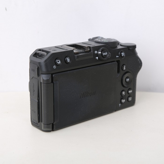 ニコン Z 30 ボデイ