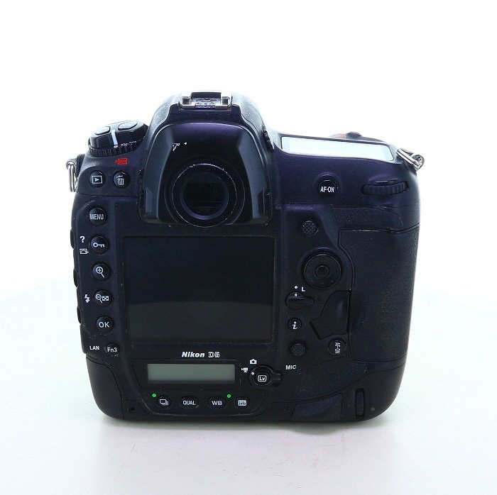 ニコン D5 ボデイ(XQD-TYPE)