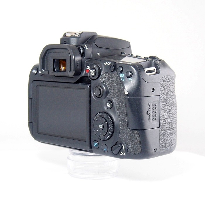 キヤノン EOS 90D