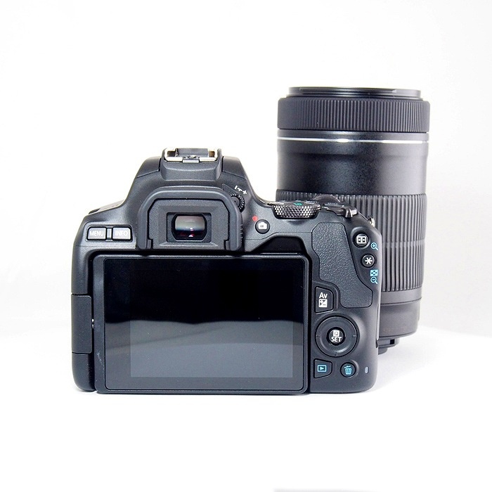 キヤノン EOS Kiss X10 Wズームキット